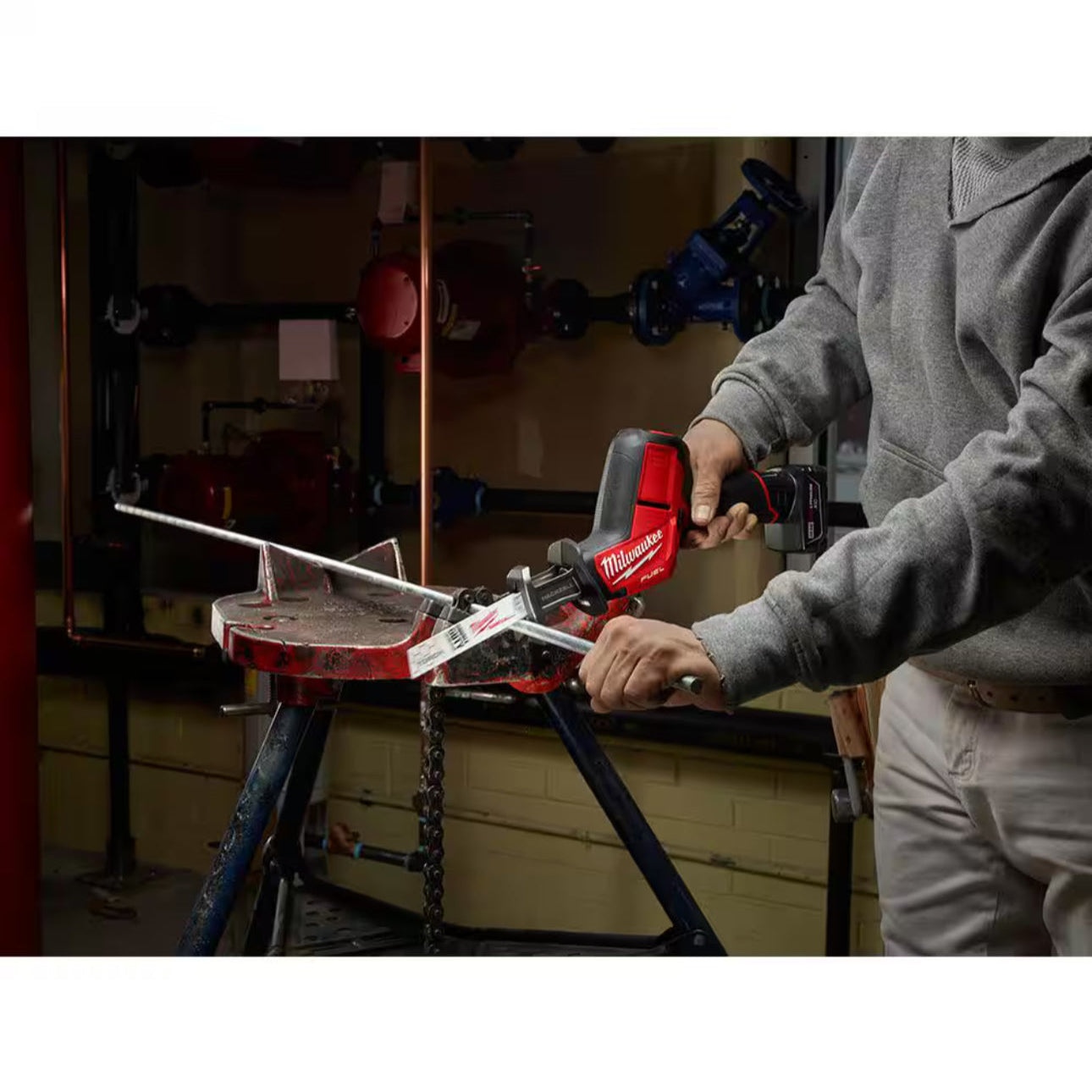 Milwaukee 2520-21xc Work Sample